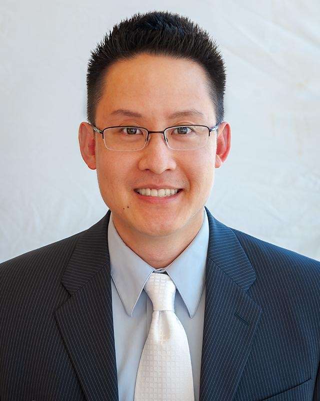 headshot of dr david vu | dentist office temple tx