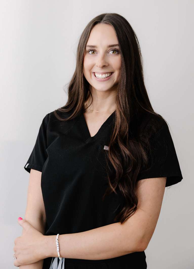 zoe dental hygienist | lakewood dental trails